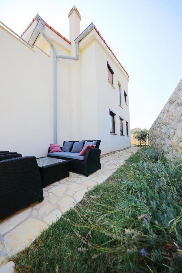 Villa Cvita Povljana Exterior photo